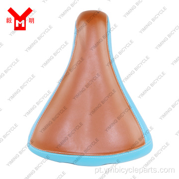 Big nariz Pu Saddle com rebite